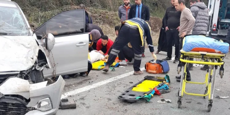 Rize’de trafik kazası: 2 yaralı