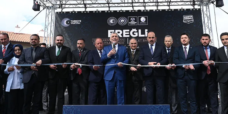 “Belediyecilik konusunda model şehir Konya’dır”