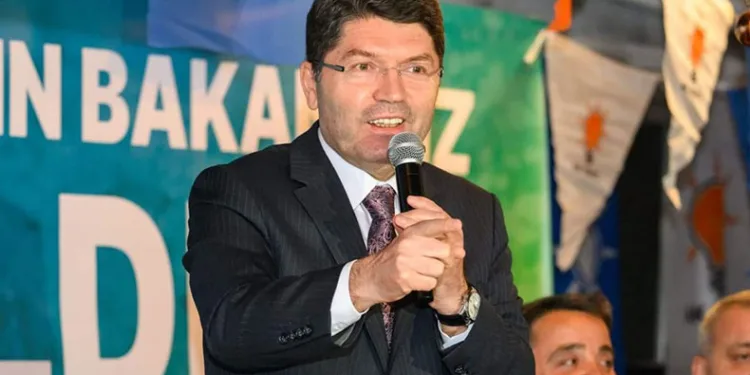 Bakan Tunç’tan CHP’ye sert eleştiri