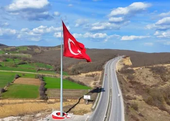 Türkiye’nin en büyük bayrağı