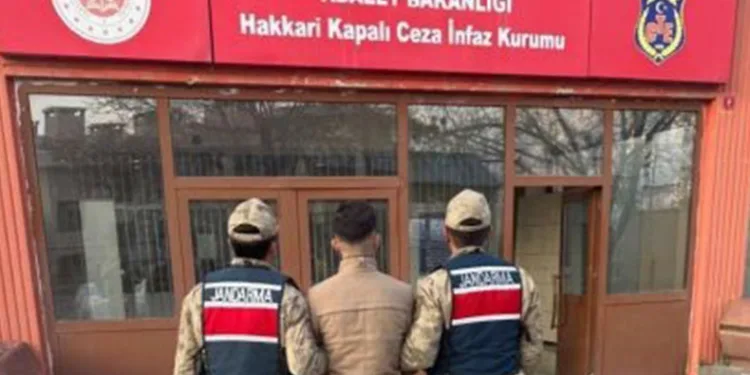 Hakkari’de aranan 107 şahıs yakalandı