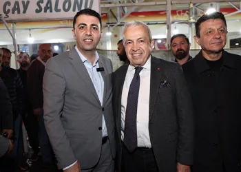 Şadi Özdemir’den Haşim Öztürk’e destek