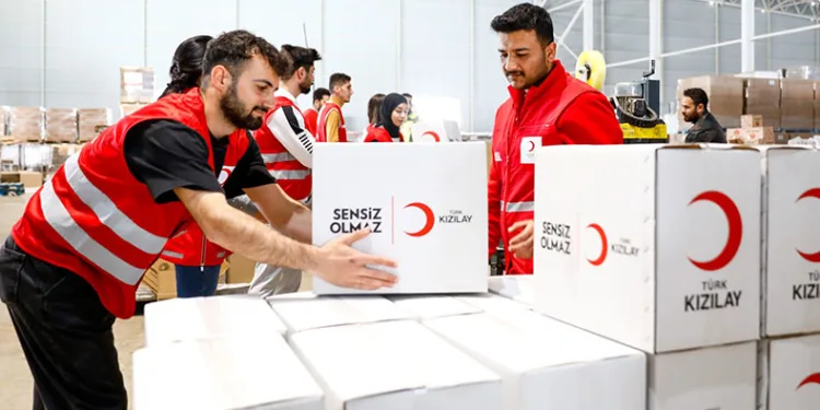 Kızılay Ramazan’da milyonlara ulaşıyor