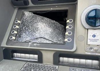 Sakarya’da banka ATM’lerine saldırdılar