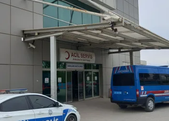 Muhtar adayı ve oğluna silahlı saldırı