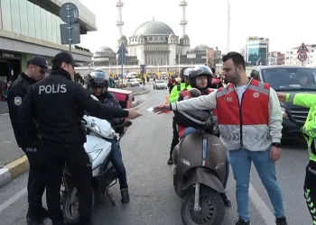 Taksim’de helikopter destekli huzur uygulaması