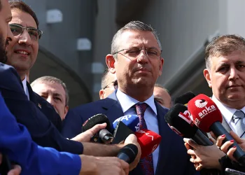 Gençleri sandık başına davet etti