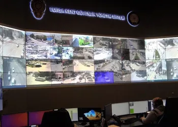 Bursa Emniyeti seçim günü kuş uçurtmuyor