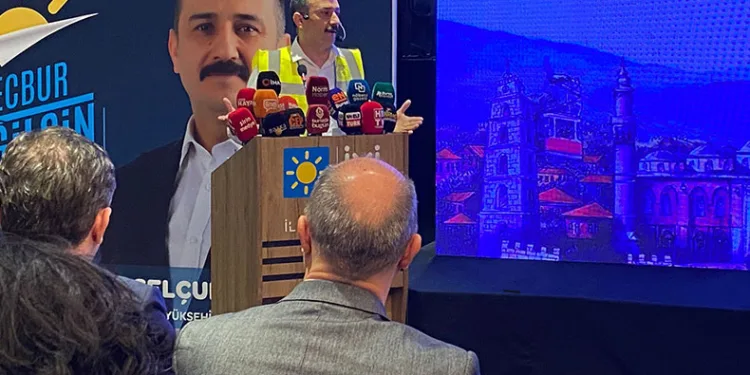 Türkoğlu, projelerini açıkladı