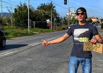 Otostopla dünya turuna çıkan turist Konya’ya ulaştı