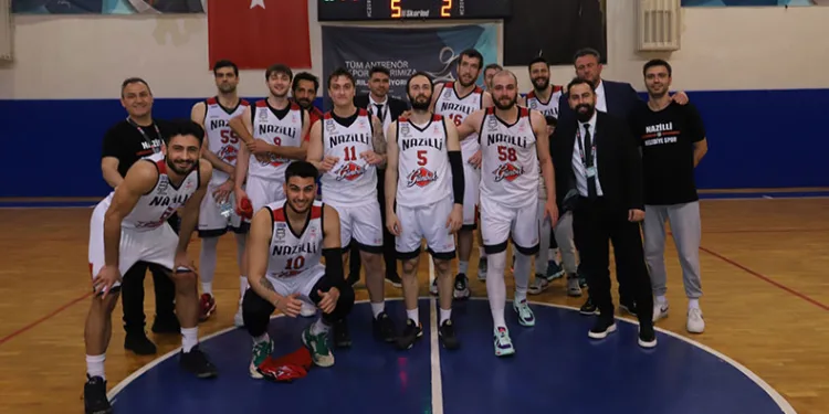Nazilli Belediyespor Erkek Basketbol Takımı önde başladı