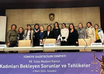 “Tüm kadınları Medeni Kanuna sahip çıkmaya çağırıyoruz”