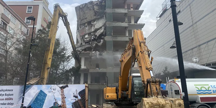 46 yıllık binada kentsel dönüşüm çalışması