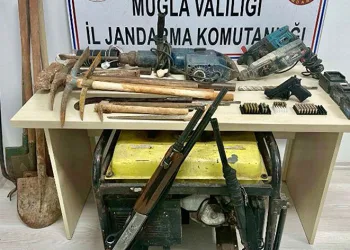 Fethiye’de kaçak kazı operasyonu