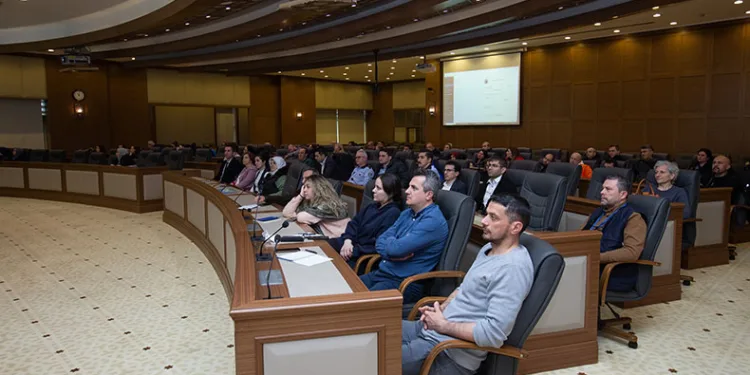 Bursa Büyükşehir personeline e-Belediye bilgi sistemi eğitimi