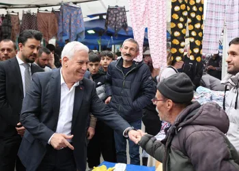 Bozbey’den Demirtaş pazar yerine eleştiri