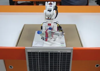 Çocuklar bayram harçlıklarını robota kaptıracak