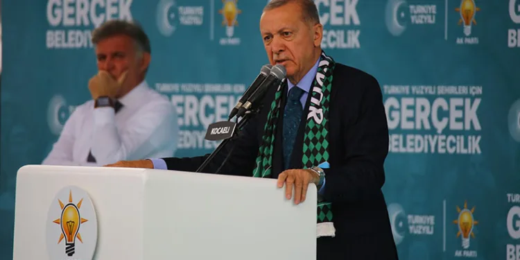 Cumhurbaşkanı Erdoğan finali Kocaeli’de yaptı