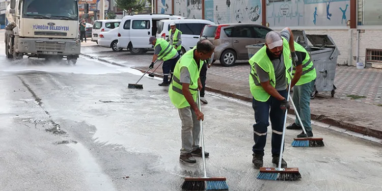 “Sokakları deterjanla yıkanan tek ilçe”