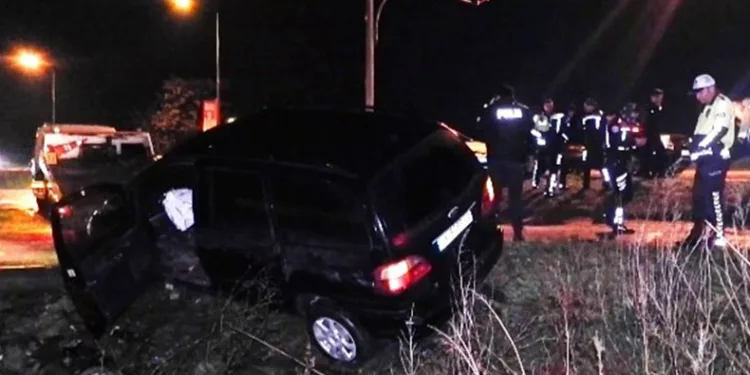 20 kilometrelik kovalamaca kazayla son buldu