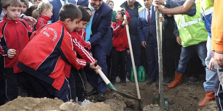 Başkan Aktaş’tan Hamitler’e Botanik Parkı müjdesi