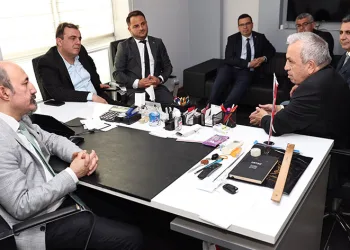 TSYD Bursa’ya Şadi Özdemir’den ziyaret