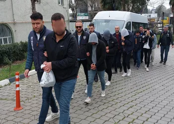 Sahte kripto para dolandırıcılığına 9 gözaltı