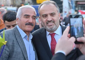 Coşkulu karşılama bu kez Küçükbalıklı’da