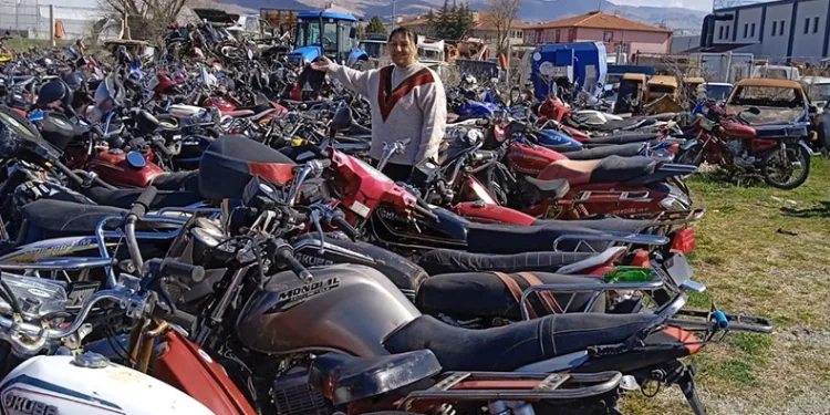 Yediemin otoparkında geri dönüşüm zamanı