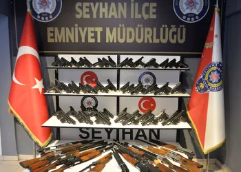 Seyhan polisi 80 ruhsatsız silah ele geçirdi