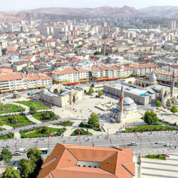 Sivas’ta yaşlı nüfus artıyor