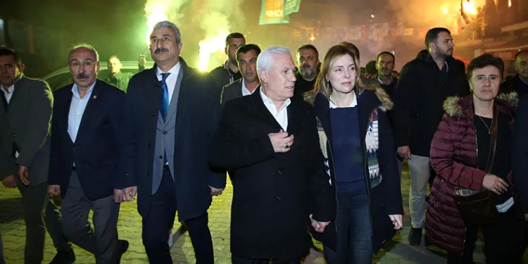 “Gözlerine perde inmiş”