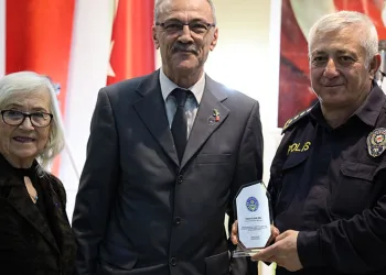 İzmir’de şehit aileleri ve gaziler iftarda buluştu