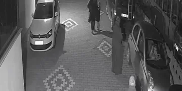 Balıkesir’de deprem paniği kamerada