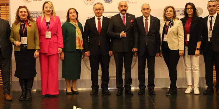 Bursa’da ortaokulların mevcut durumu değerlendirildi