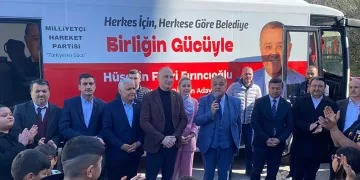 Projeleri de sloganları da dikkat çekiyor