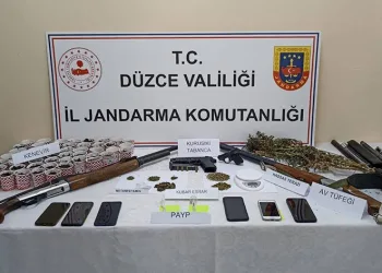 Düzce’de jandarmadan uyuşturucu operasyonu