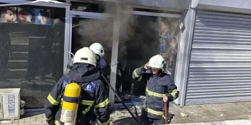 Antakya’da bir iş yerinde yangın çıktı