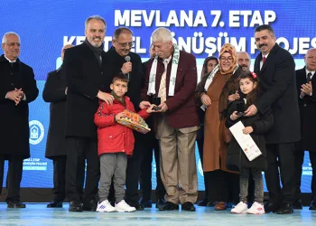 Mevlana’da anahtarlar teslim edildi