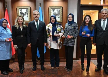 BUSKİ’de Kadınlar Günü buluşması