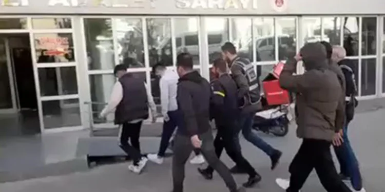 Denizli’de aranan 38 şüpheli uygulamalarda yakalandı