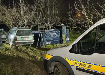 Ailesinin haber alamadığı genç tarlada ölü bulundu