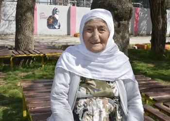 106 yaşında oyunu kullandı