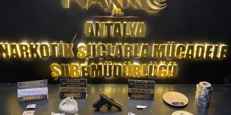 Antalya’da uyuşturucu operasyonu