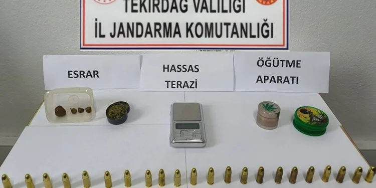 Tekirdağ’da tabanca ve uyuşturucu ele geçirildi