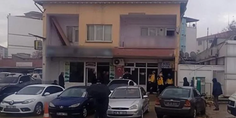 İnşaat işçisi otel odasında intihar etti