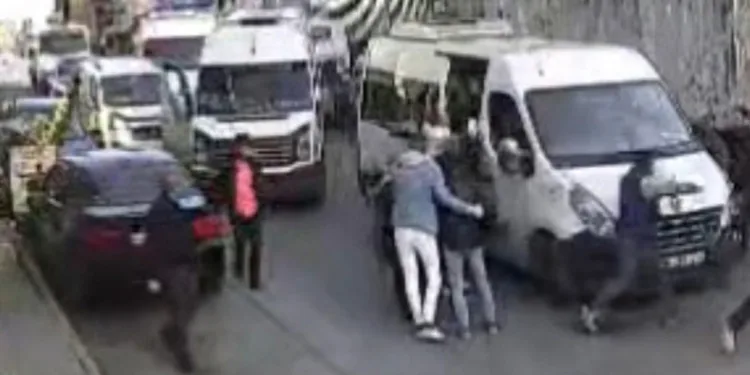 Trafikte “neden bana çarptın” dayağı