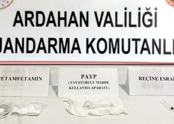 Jandarmadan uyuşturucu operasyonu