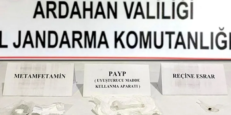 Jandarmadan uyuşturucu operasyonu