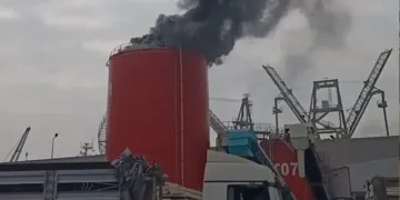 Safiport limanında patlama